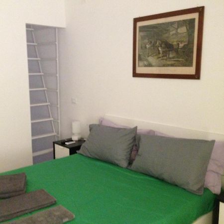 B&B Giulio Cesare 24 Palermo Bagian luar foto