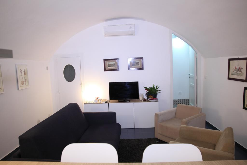 B&B Giulio Cesare 24 Palermo Bagian luar foto