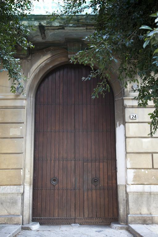 B&B Giulio Cesare 24 Palermo Bagian luar foto